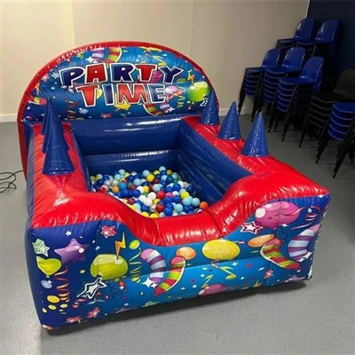 Lâu đài Ball Pit Bouncy
